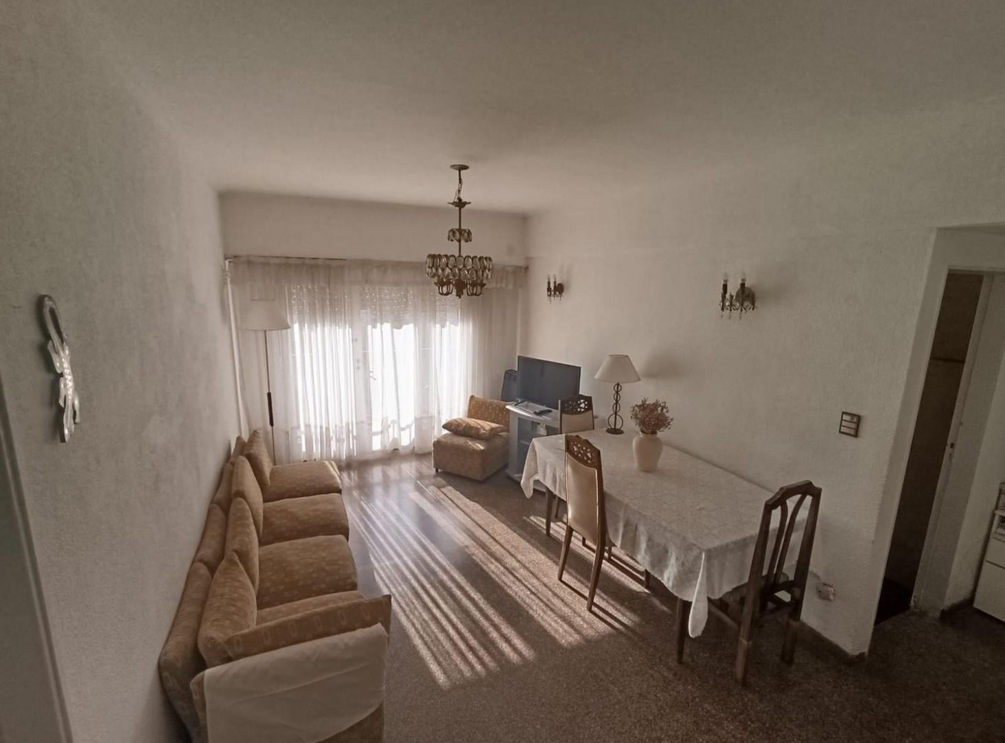 Foto de Alquiler Departamento 3 amb. con Balcón CENTRO, imagen 1