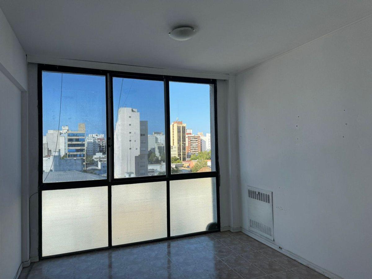 Foto de ALQUILER OFICINA 18 MTR2 - ZONA CENTRO, imagen 2