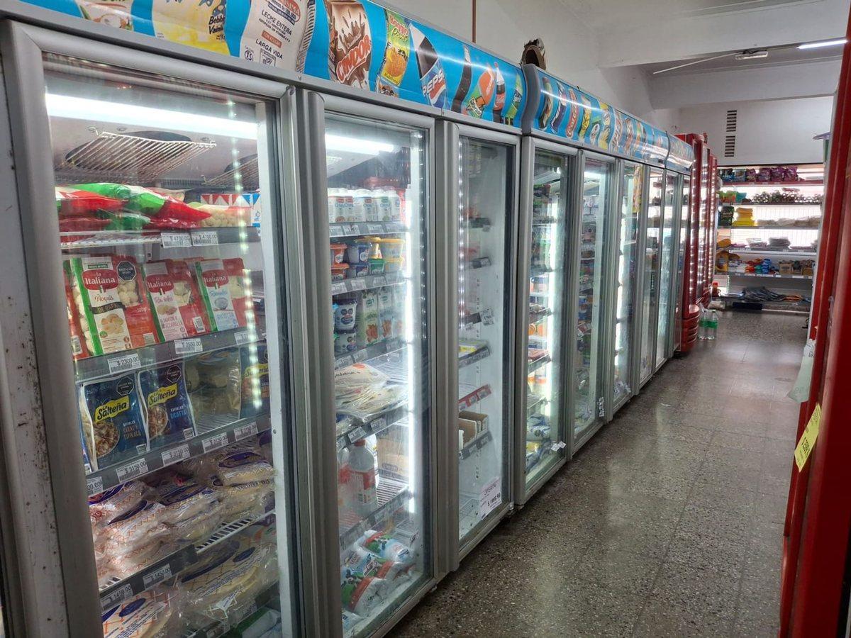 Foto de Venta local y departamentos 3 ambientes P. Mogotes, imagen 5
