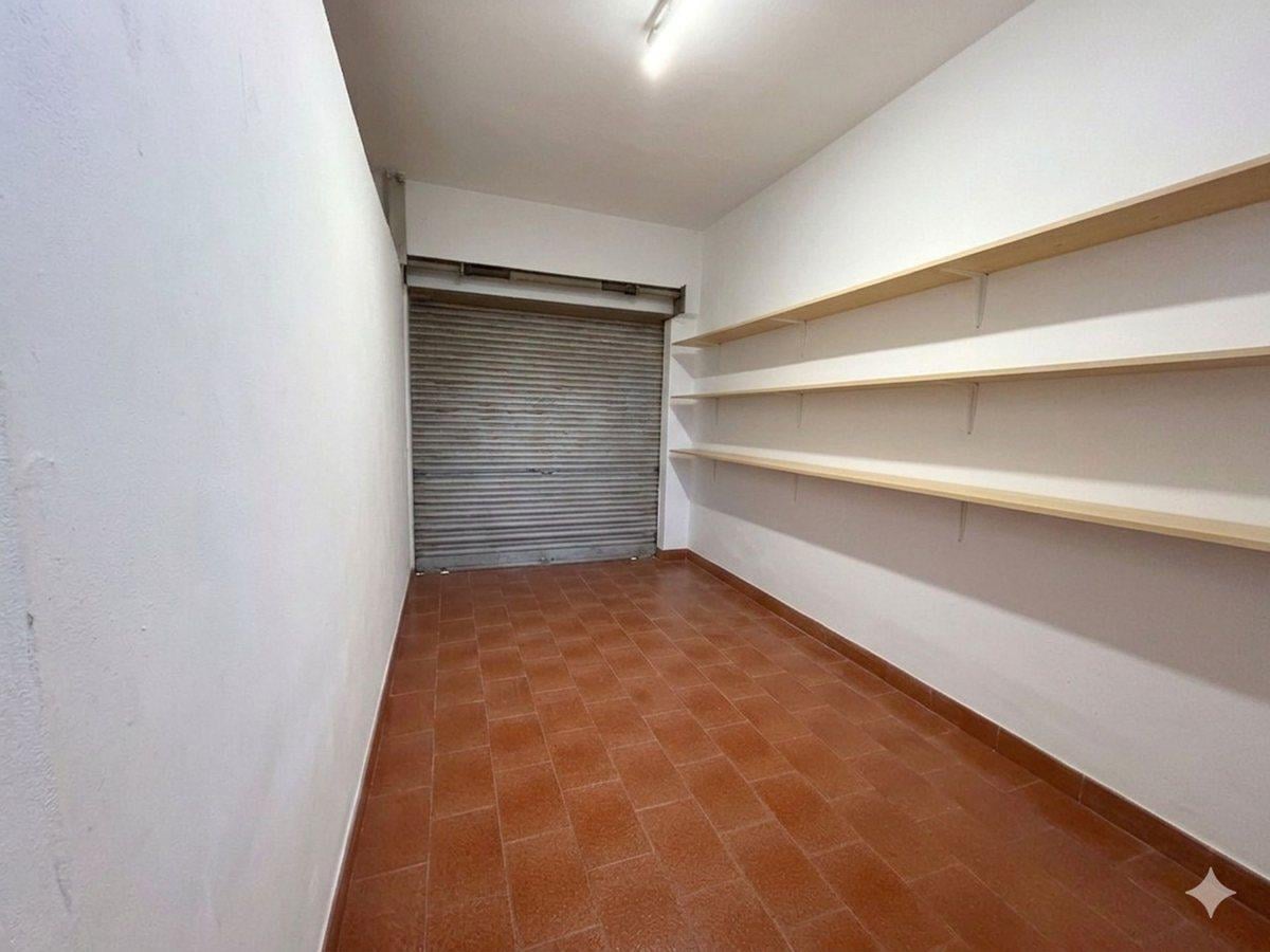 Foto de Venta Casa 3 Amb + 2 Deptos Villa Primera, imagen 5
