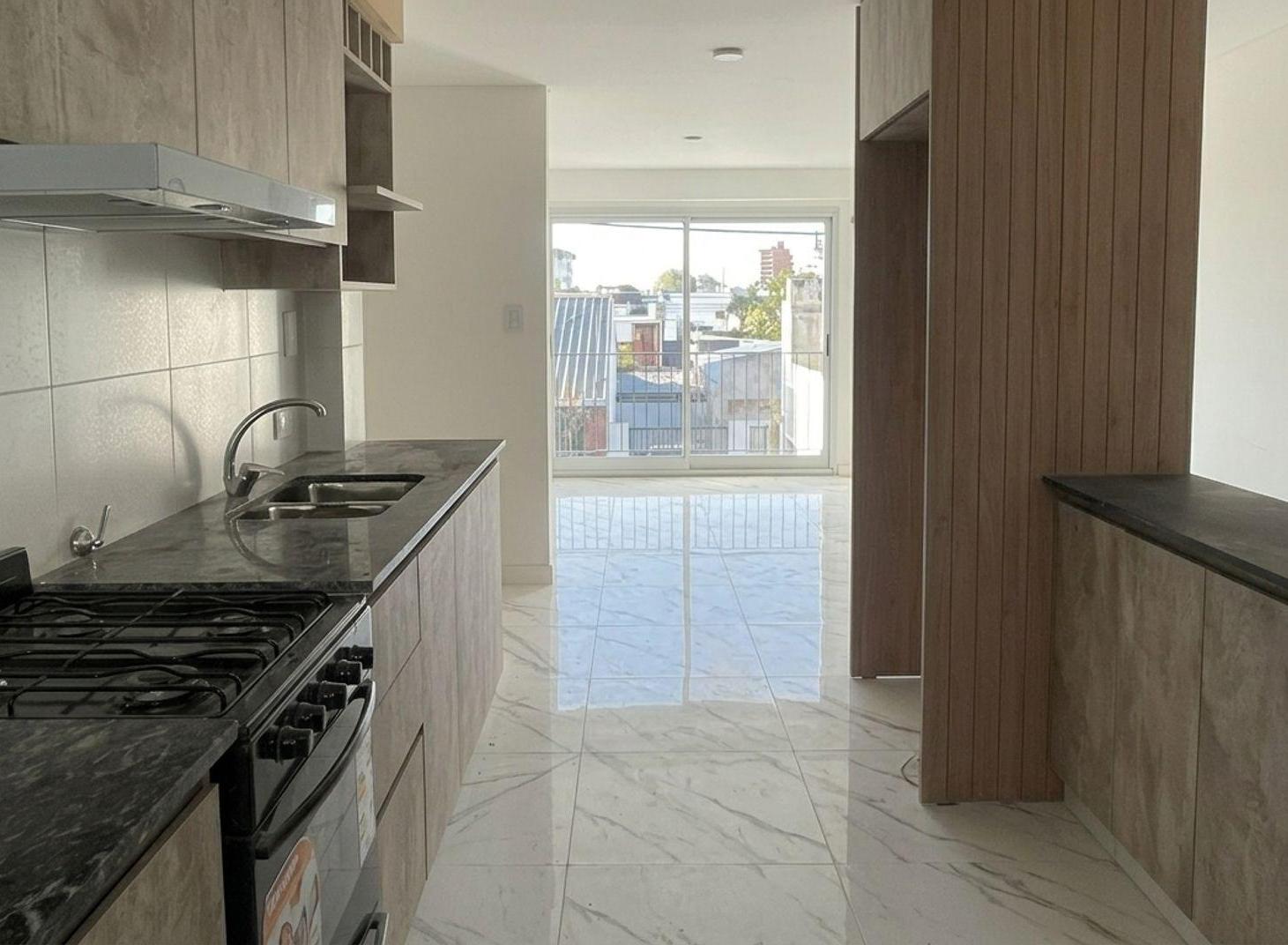 Foto de VENTA DEPTO 2 AMBIENTES A ESTRENAR COCHERA, imagen 5