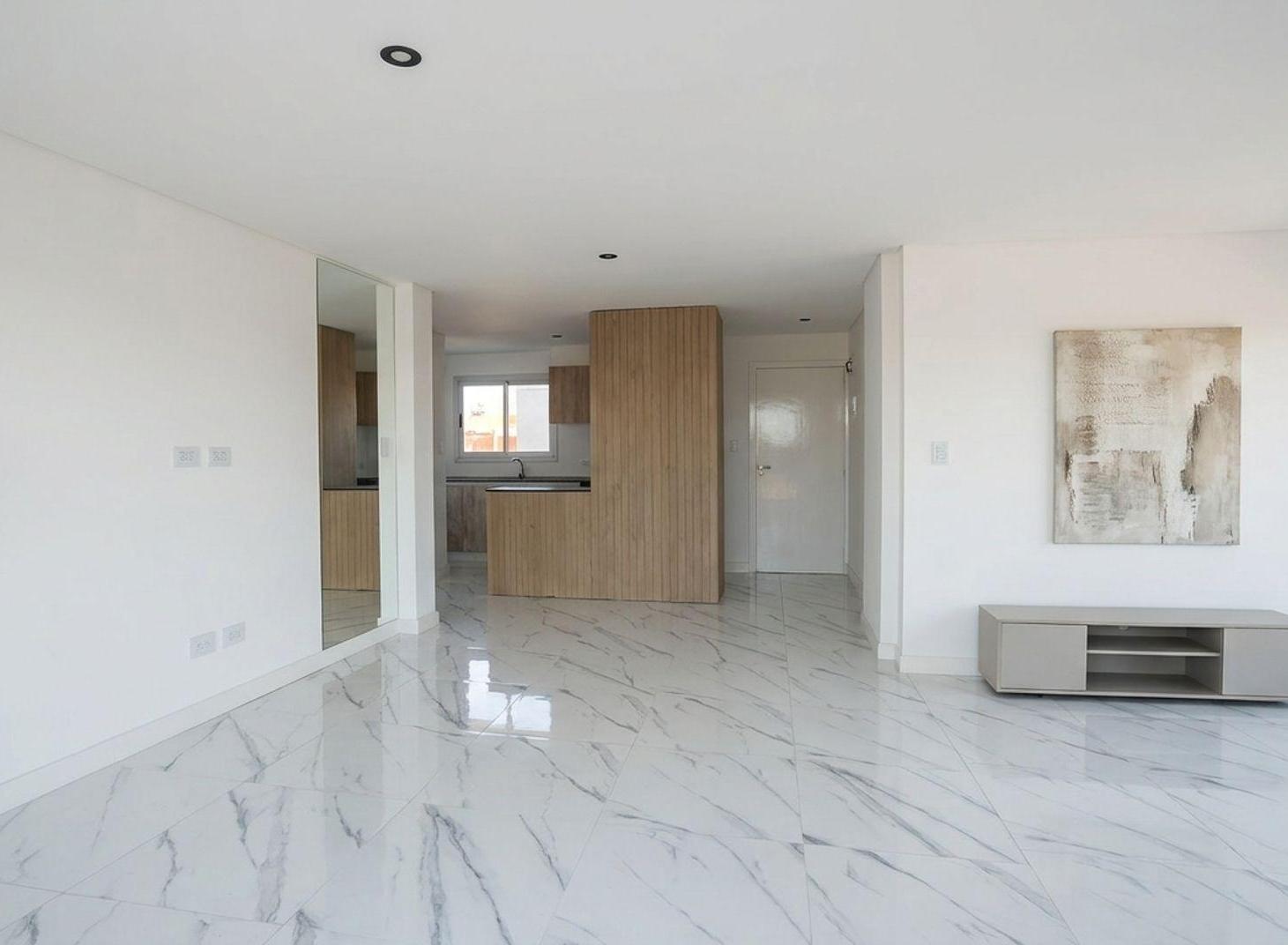 Foto de VENTA DEPTO 2 AMBIENTES A ESTRENAR COCHERA, imagen 1