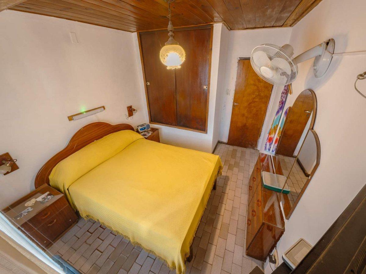 Foto de VENTA CASA 4 AMB PARQUE PUEYRREDÓN APTO CRÉDITO, imagen 4