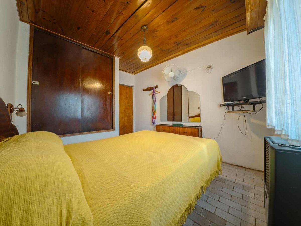 Foto de VENTA CASA 4 AMB PARQUE PUEYRREDÓN APTO CRÉDITO, imagen 3