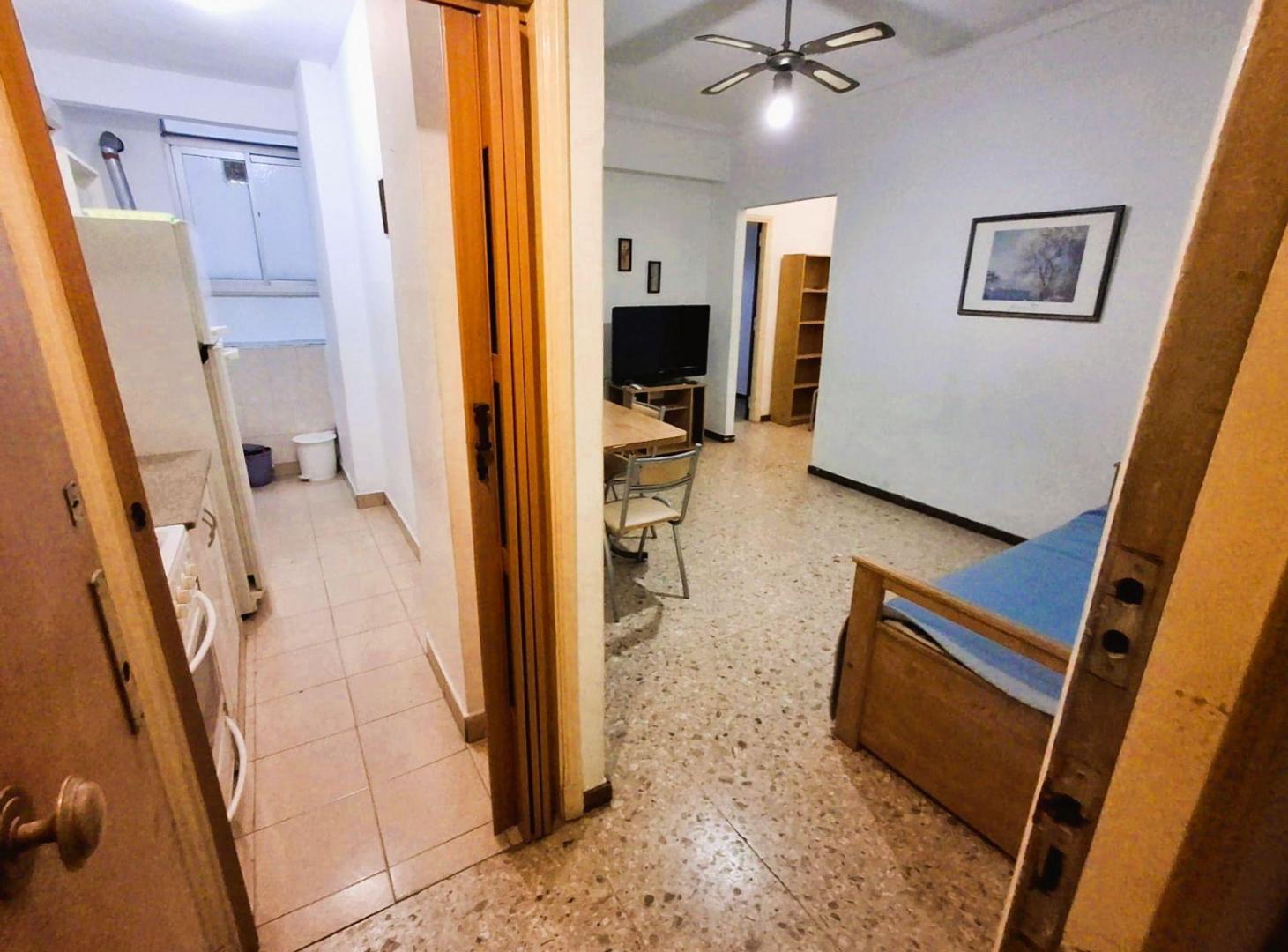 Foto de VENTA DEPTO 2 AMBIENTES A METROS DEL MAR - CENTRO, imagen 2