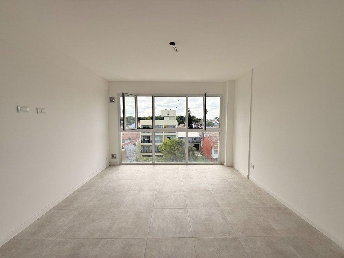 Foto de ALQUILER 24 MESES MONOAMBIENTE - PUNTA MOGOTES, imagen 4