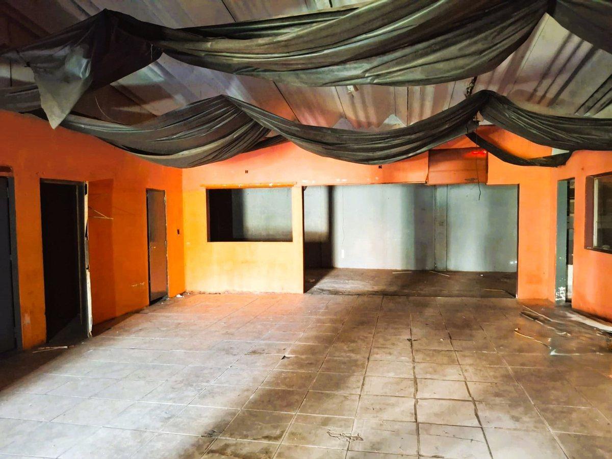 Foto de VENTA LOCAL-DEPOSITO-TALLER MECANICO- LAS LILAS, imagen 3
