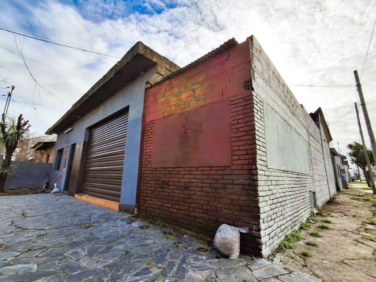 Foto de VENTA LOCAL-DEPOSITO-TALLER MECANICO- LAS LILAS, imagen 1