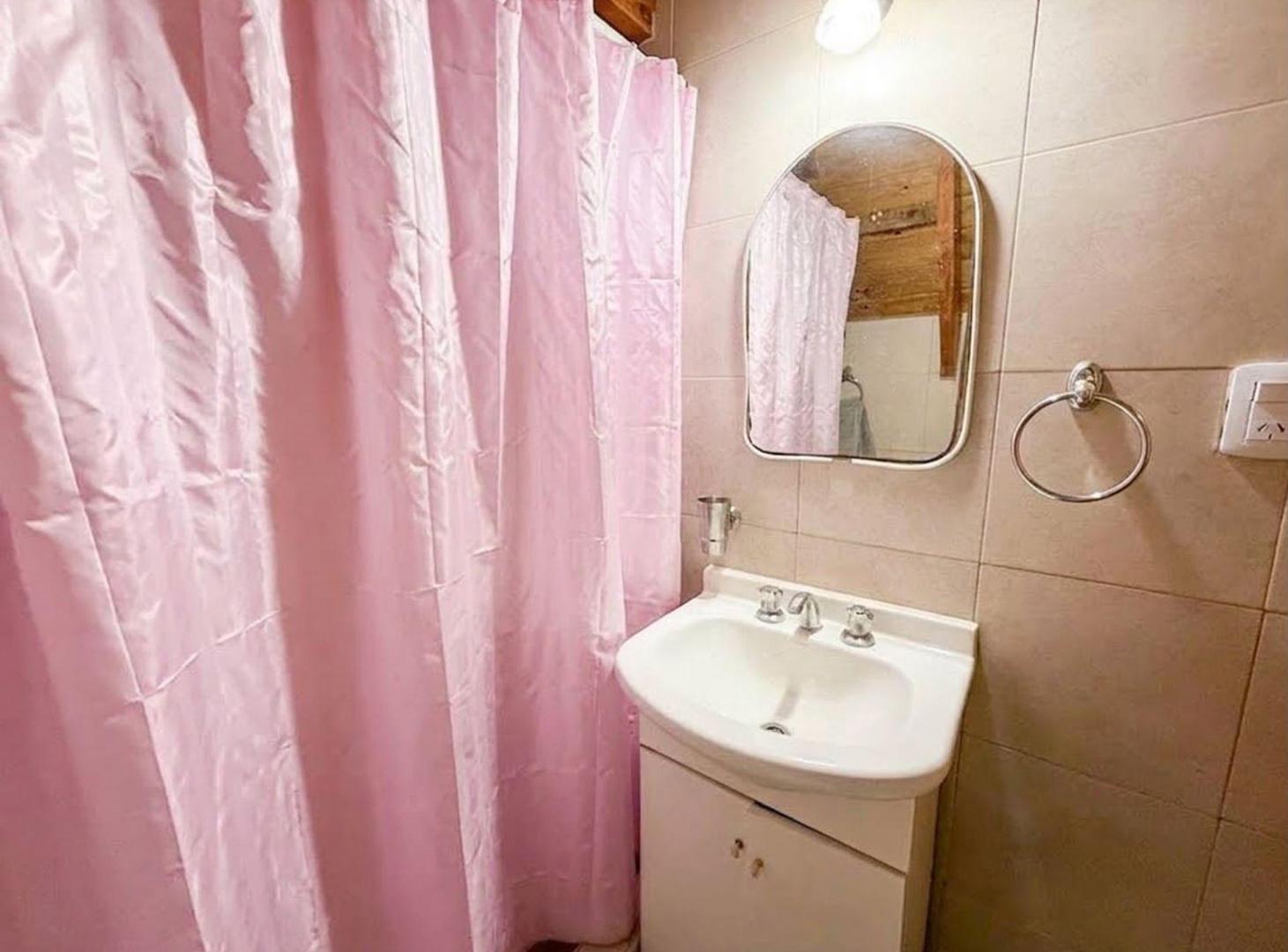 Foto de VENTA PH 3 AMB. + DEPTO. 1 AMB. | 200 MTRS DEL MAR, imagen 3