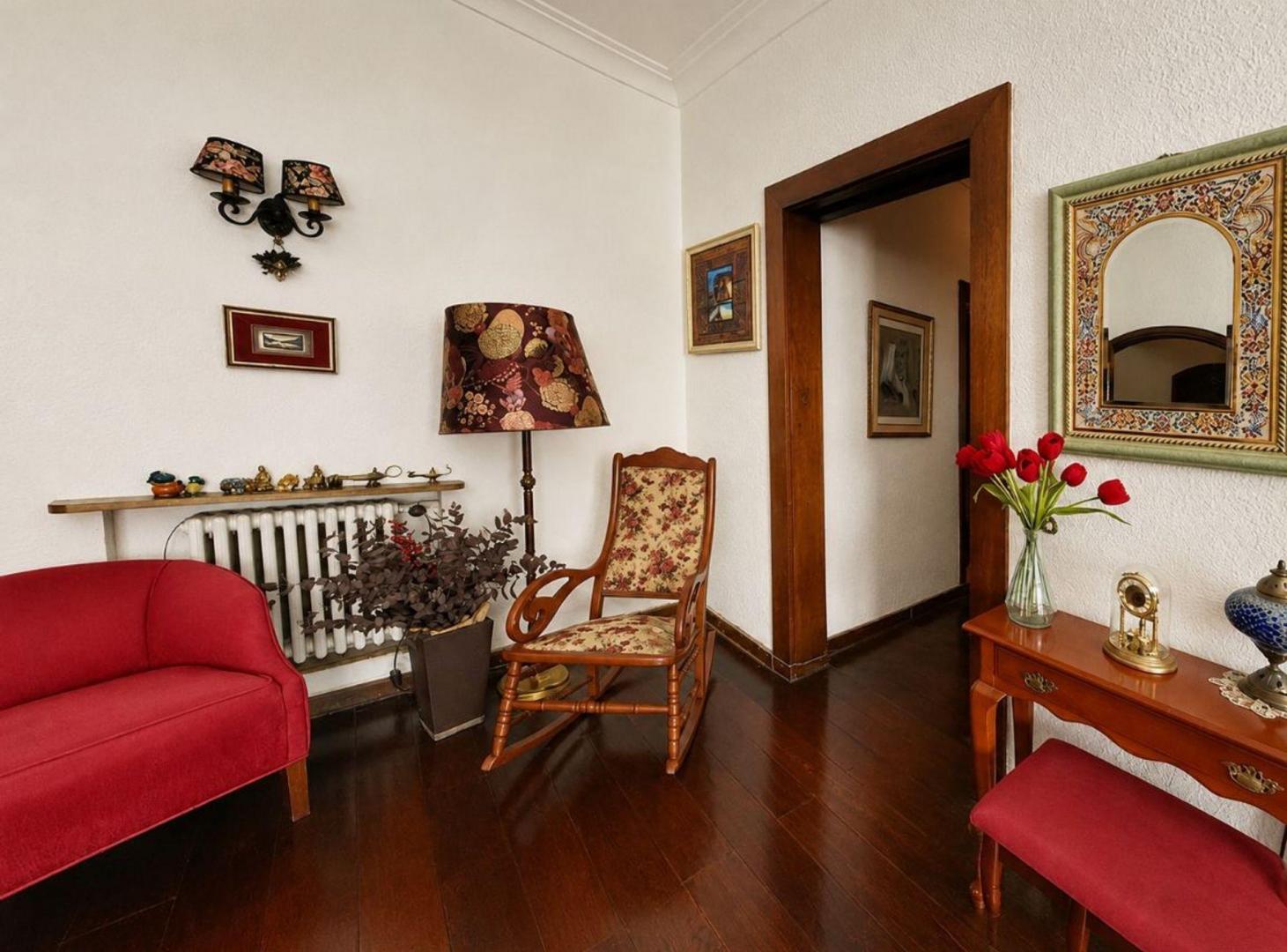 Foto de VENTA PH EN ESQUINA 4 AMB PLAZA MITRE, imagen 1