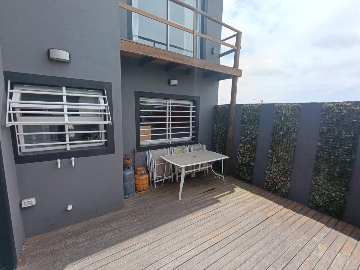 Foto de Venta Casa 4 ambientes en El Martillo Apta Crédito, imagen 3