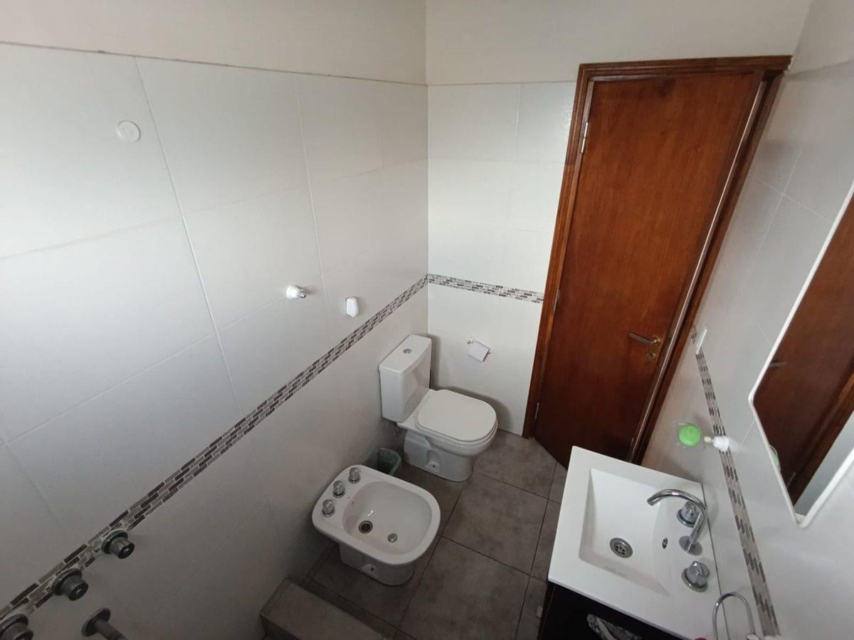 Foto de Venta Casa 4 ambientes en El Martillo Apta Crédito, imagen 4