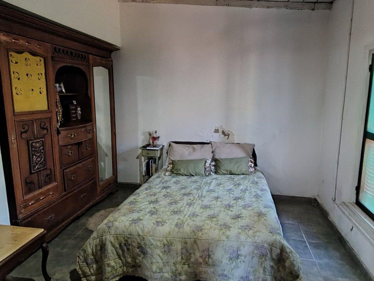 Foto de VENTA CASA 4 AMB. JORGE NEWBERY GRAN PARQUE, imagen 3
