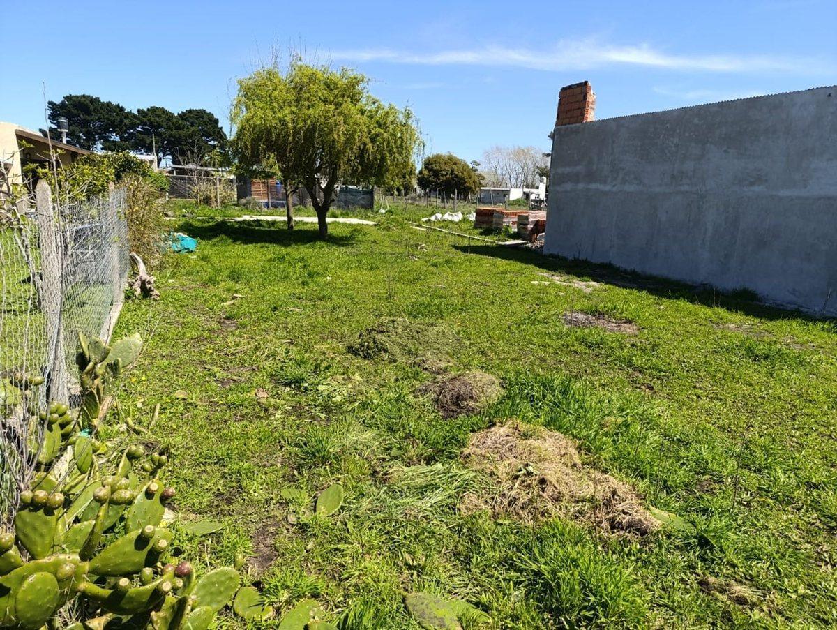 Foto de Venta Lote en Felix U. Camet de 420 m², imagen 5