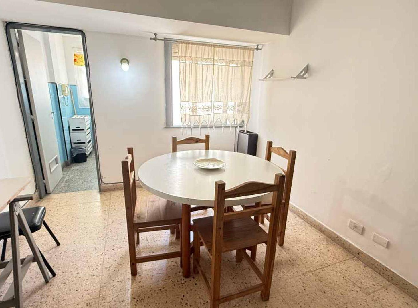 Foto de VENTA MONOAMBIENTE LATERAL PLAZA MITRE, imagen 3