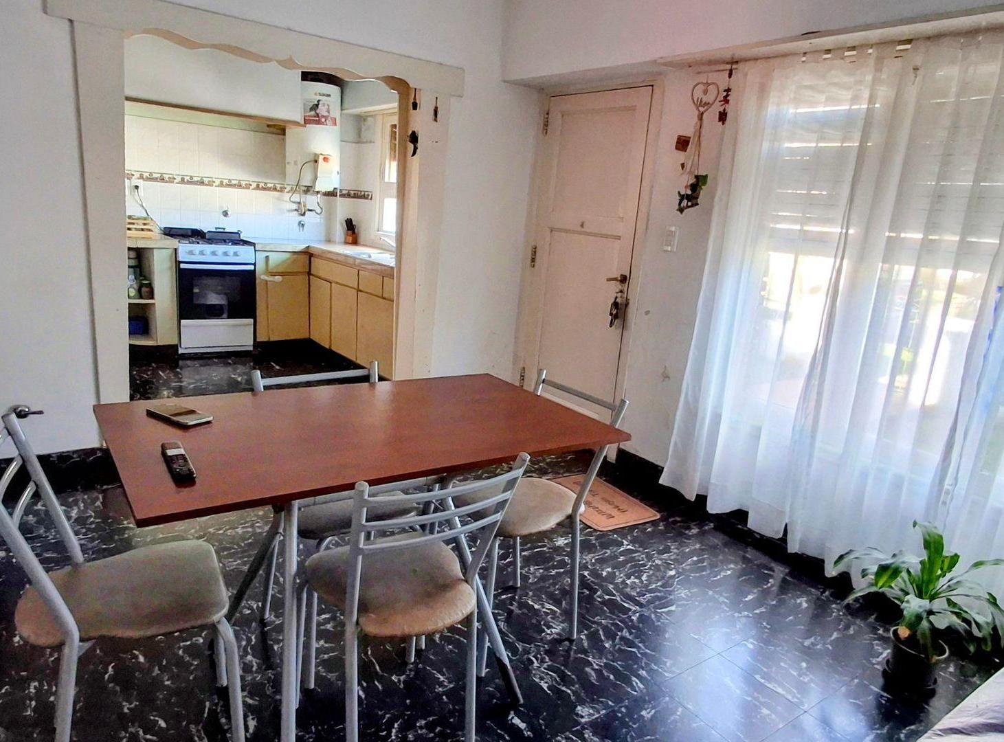 Foto de VENTA CASA 3 AMB C/GARAJE AMPLIO - PARQUE, imagen 4