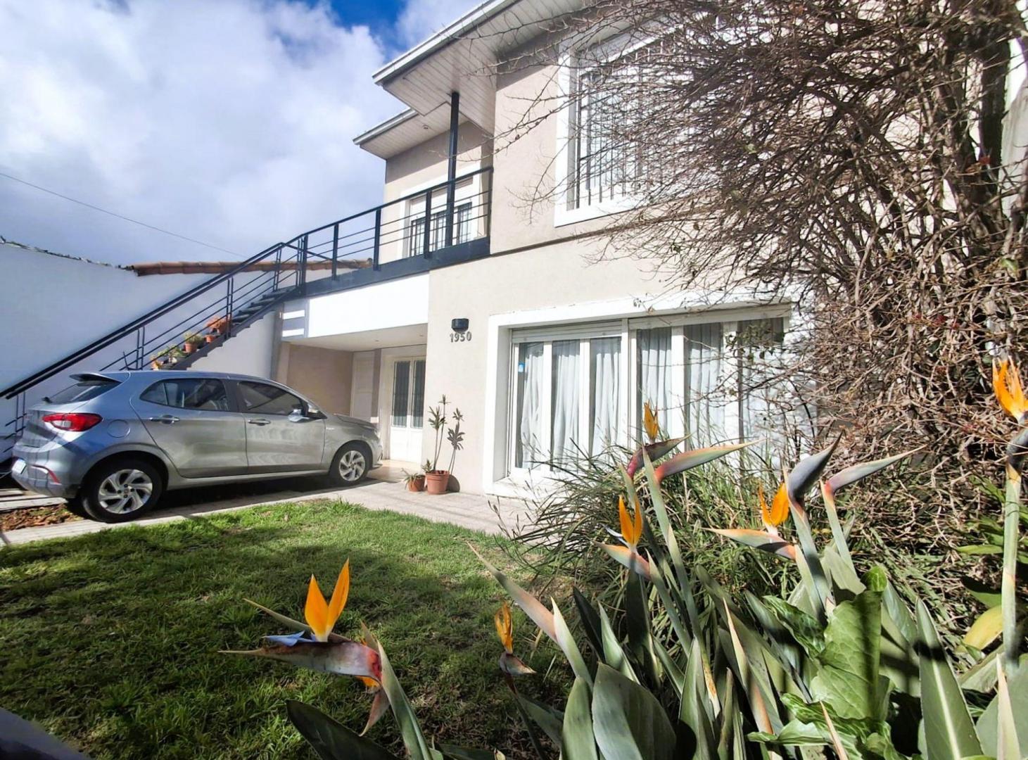 Foto de VENTA 2 CASAS EN BLOCK- 3 AMBIENTES - ELMARTILLO, imagen 4