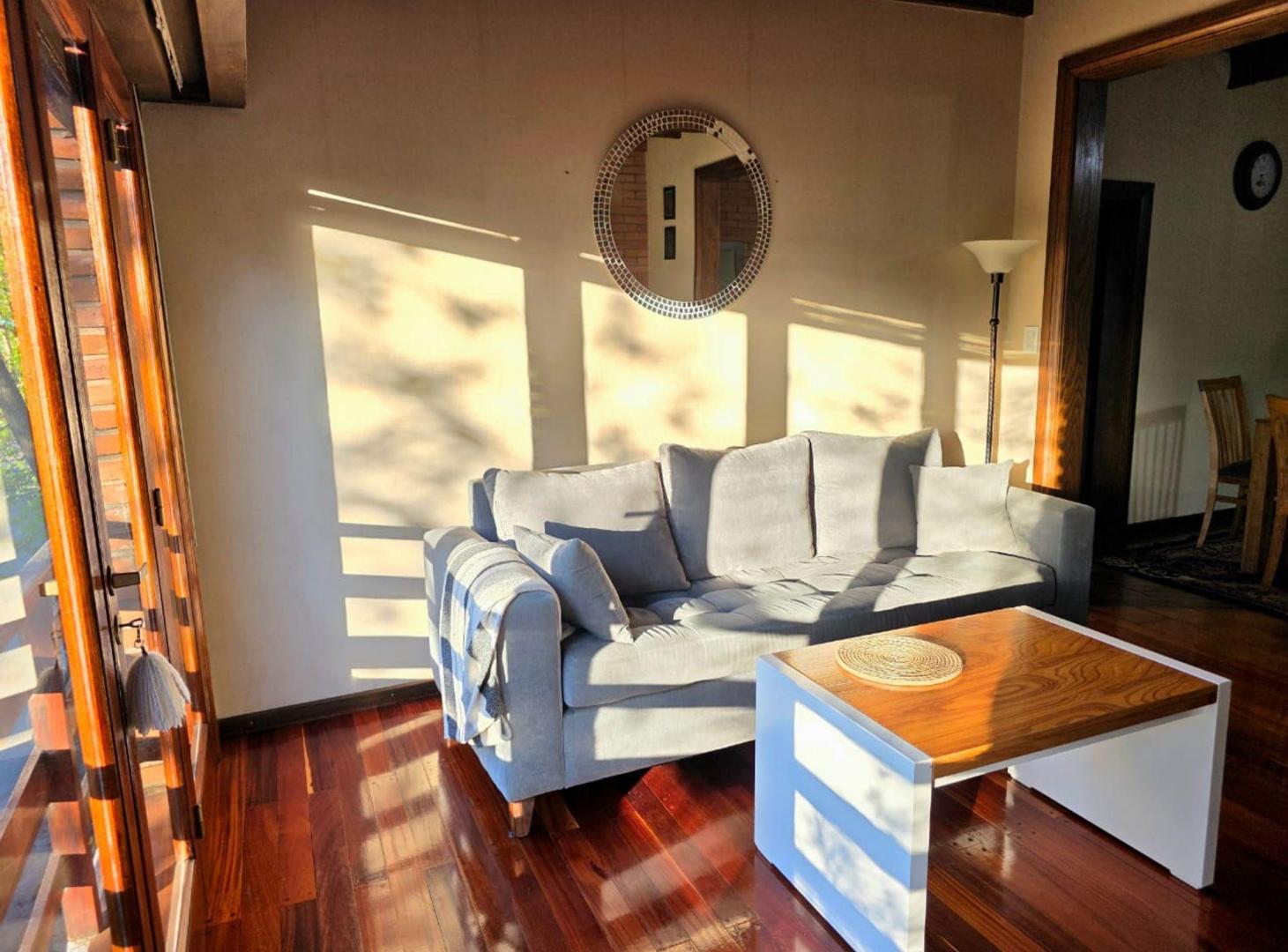 Foto de VENTA PH 4 AMB CON BALCON - LA PERLA, imagen 5