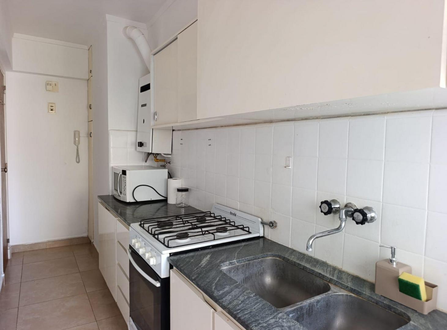 Foto de Alquiler 24 Meses Depto 2 ambientes Plaza Mitre, imagen 5