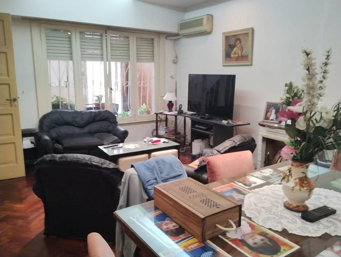 Se Vende Casa con Patio, Terraza, Local, Apto Credito 2