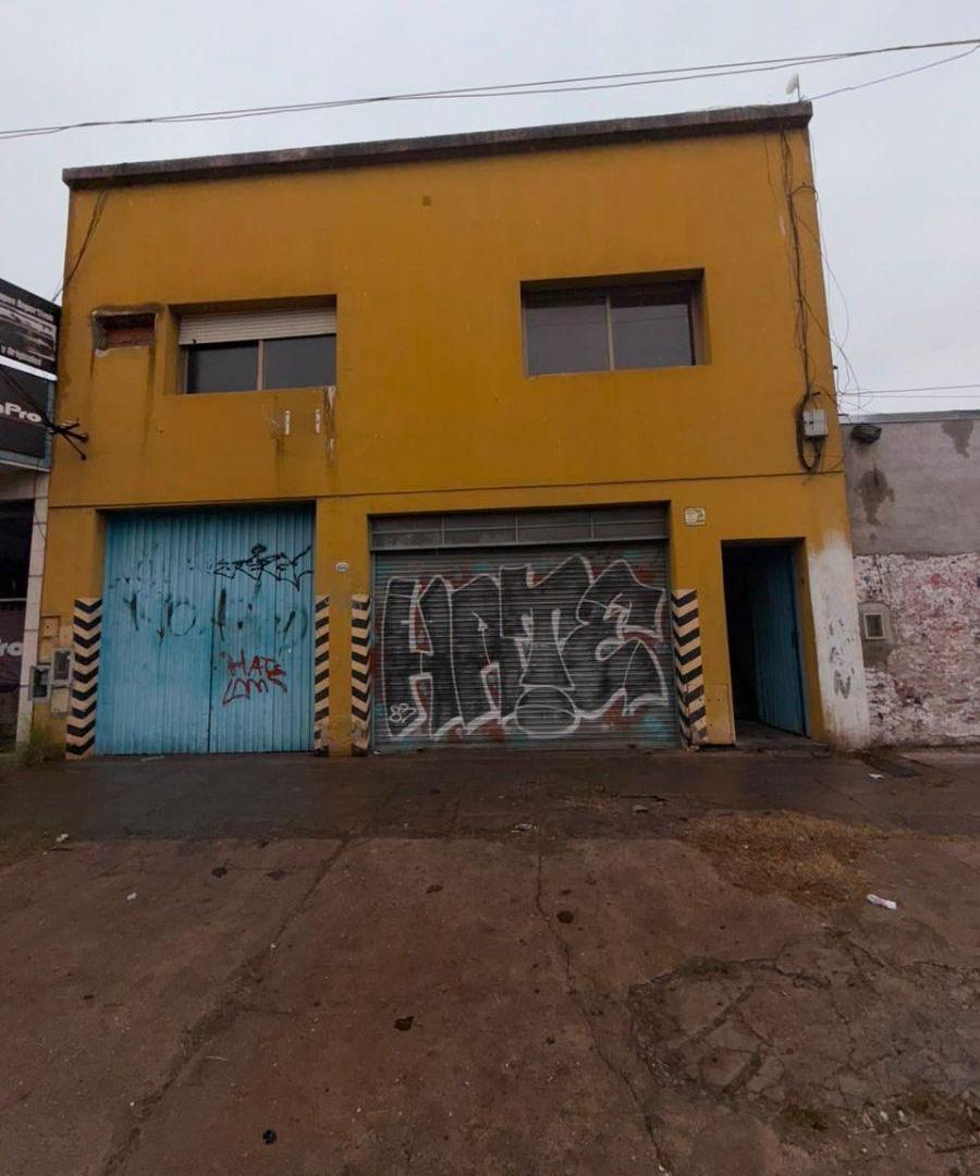 Foto de FRACCIÓN DE TERRENO SOBRE AVENIDA. 6 LOTES JUNTOS., imagen 1