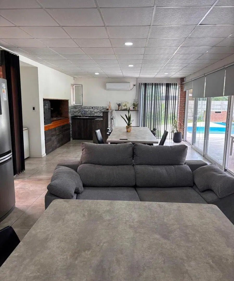 VENTA - Casa quinta 2 habitaciones, piscina climatizada y amplio lote de 1000 m2 8