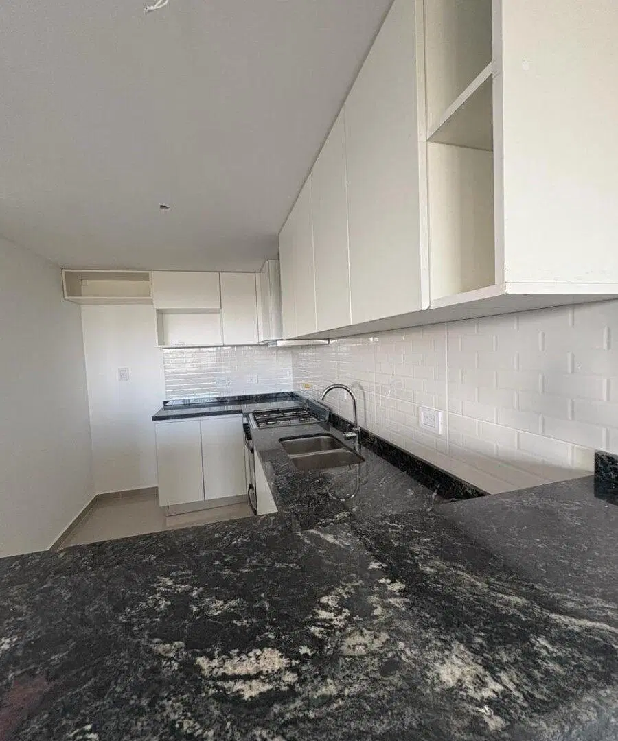 VENTA DEPTO 3 DORMITORIOS-PREMIUM SAN LORENZO 4