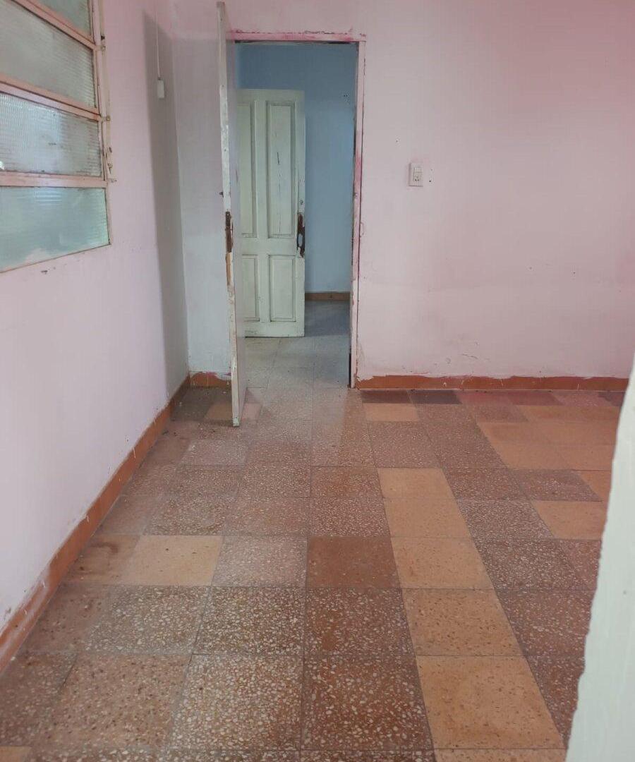 Foto de VENTA- ESQUINA EN SERODINO, imagen 2