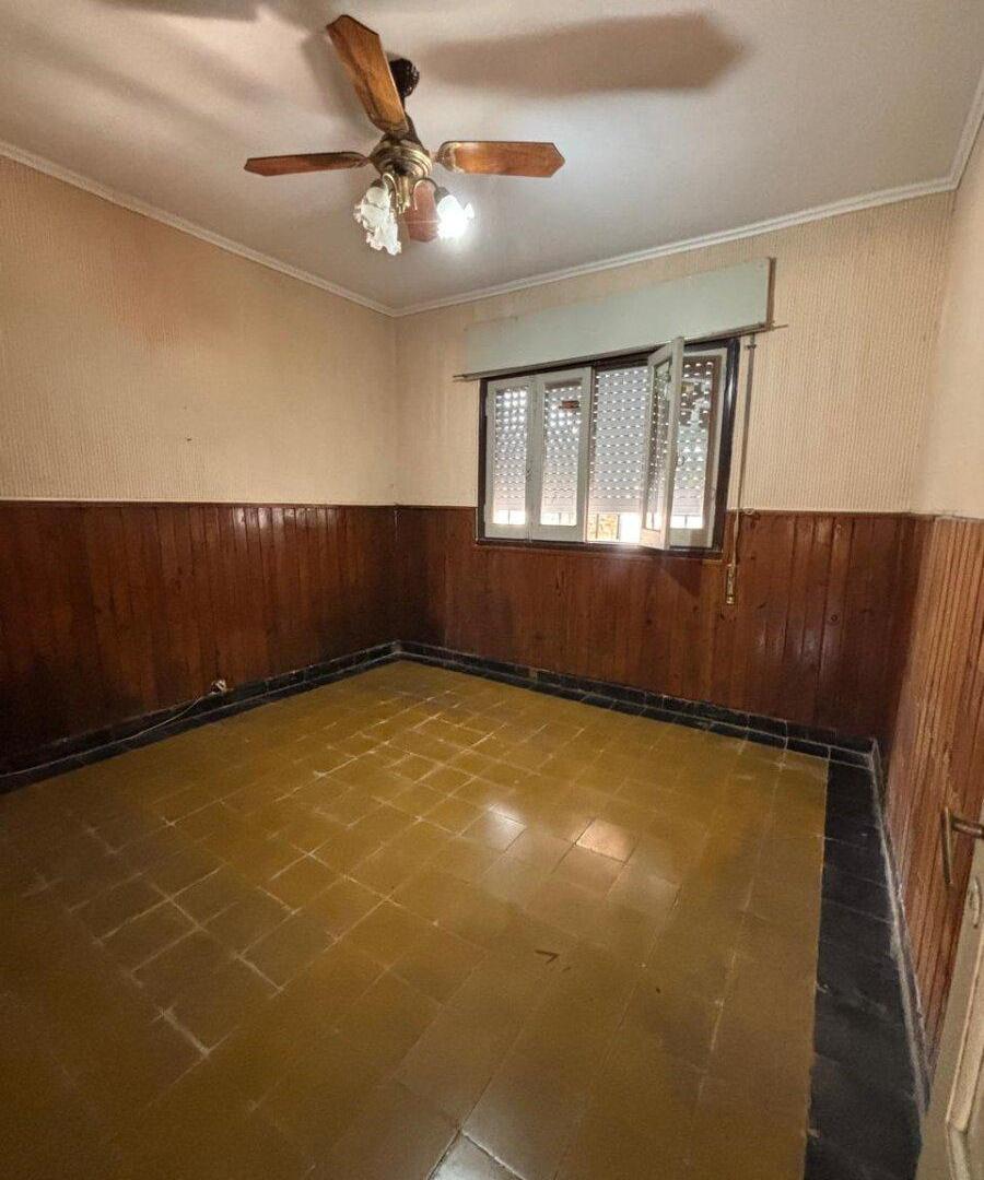 Foto de VENTA - Casa 2 habitaciones, cochera y patio - Todos los servicios, imagen 4