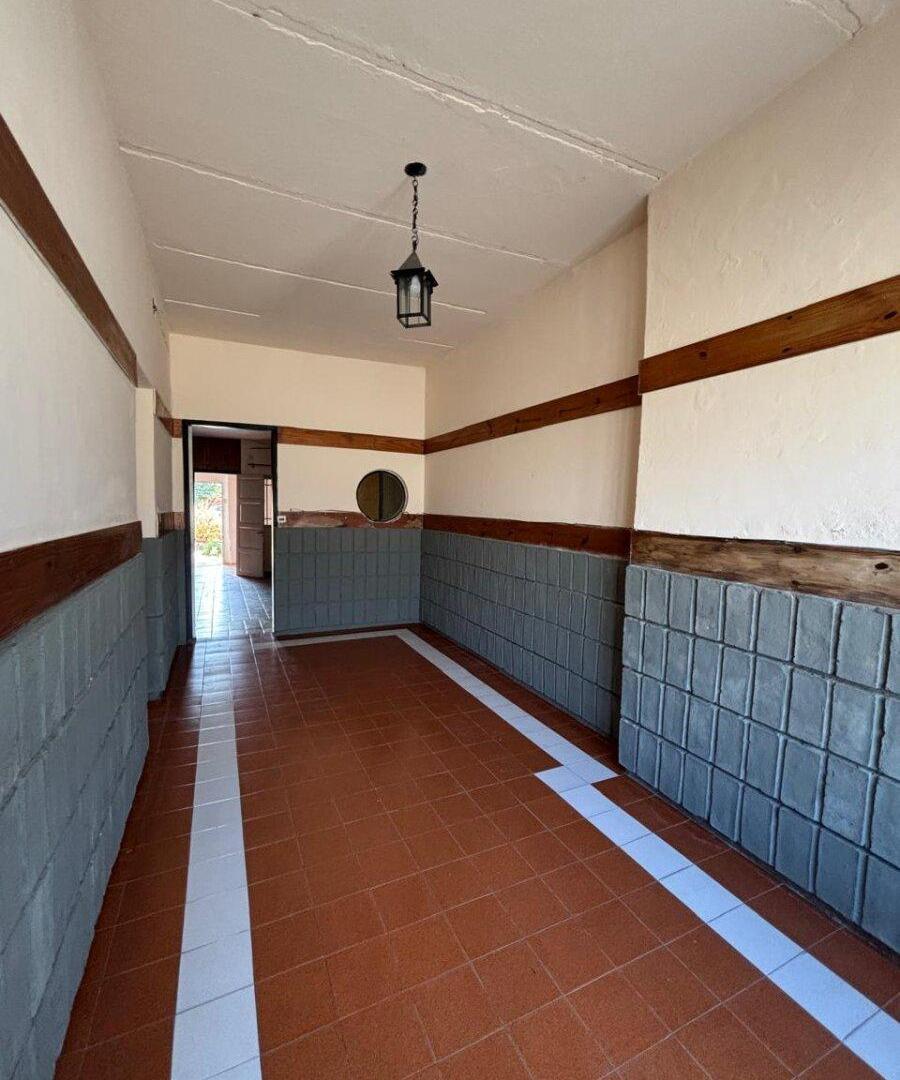 Foto de VENTA - Casa 2 habitaciones, cochera y patio - Todos los servicios, imagen 5