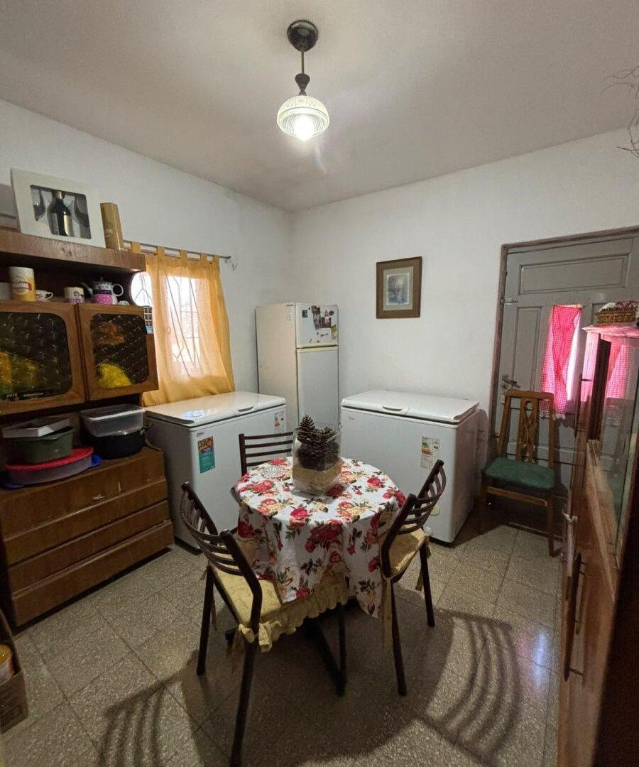 Foto de VENTA - 2 Casas 1 y 2 dormitorios, Galeria, patio, buena ubicacion y zona, imagen 4