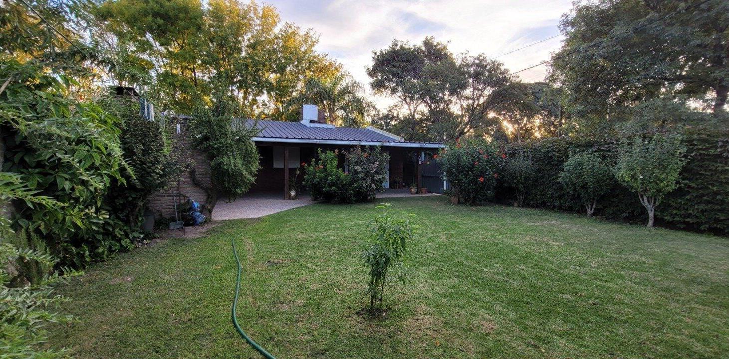 Foto de VENTA - Casa 3 habitaciones con todo los servicios Ricardone, imagen 4