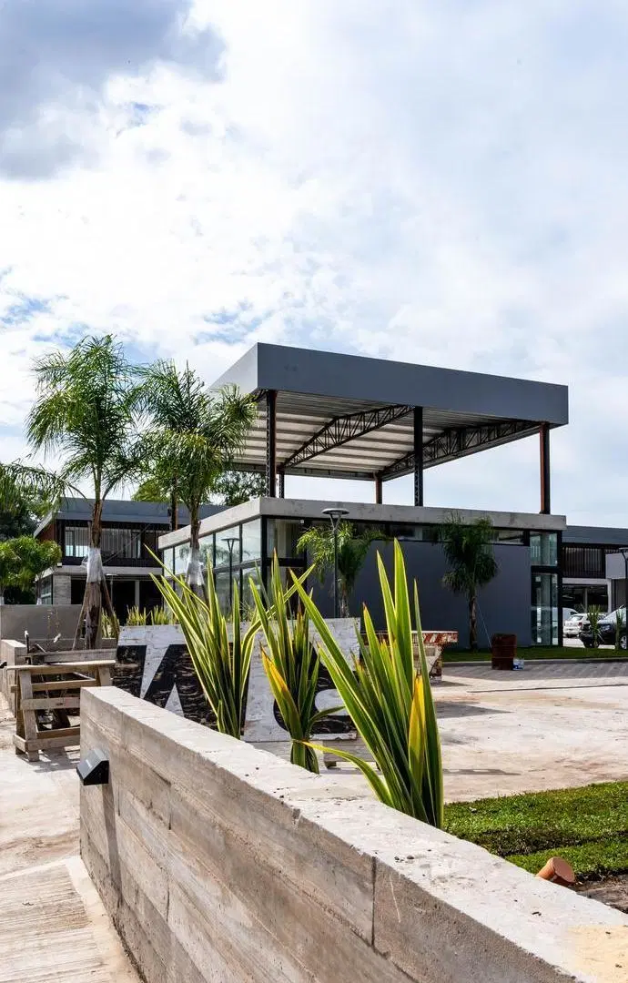 Local comercial de 60m2 en ALQUILER y VENTA en San Vicente 3