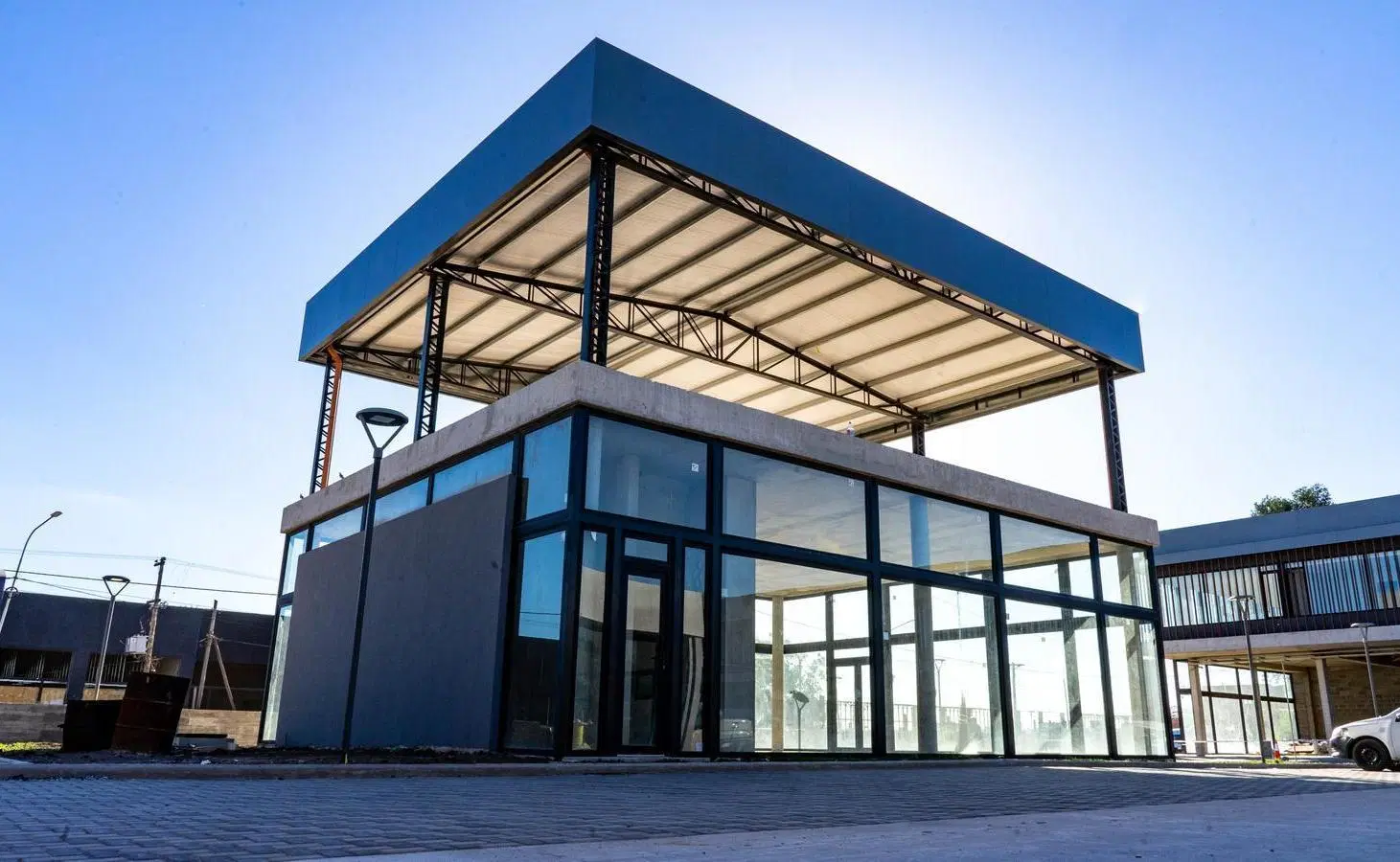Local comercial de 60m2 en ALQUILER y VENTA en San Vicente 5