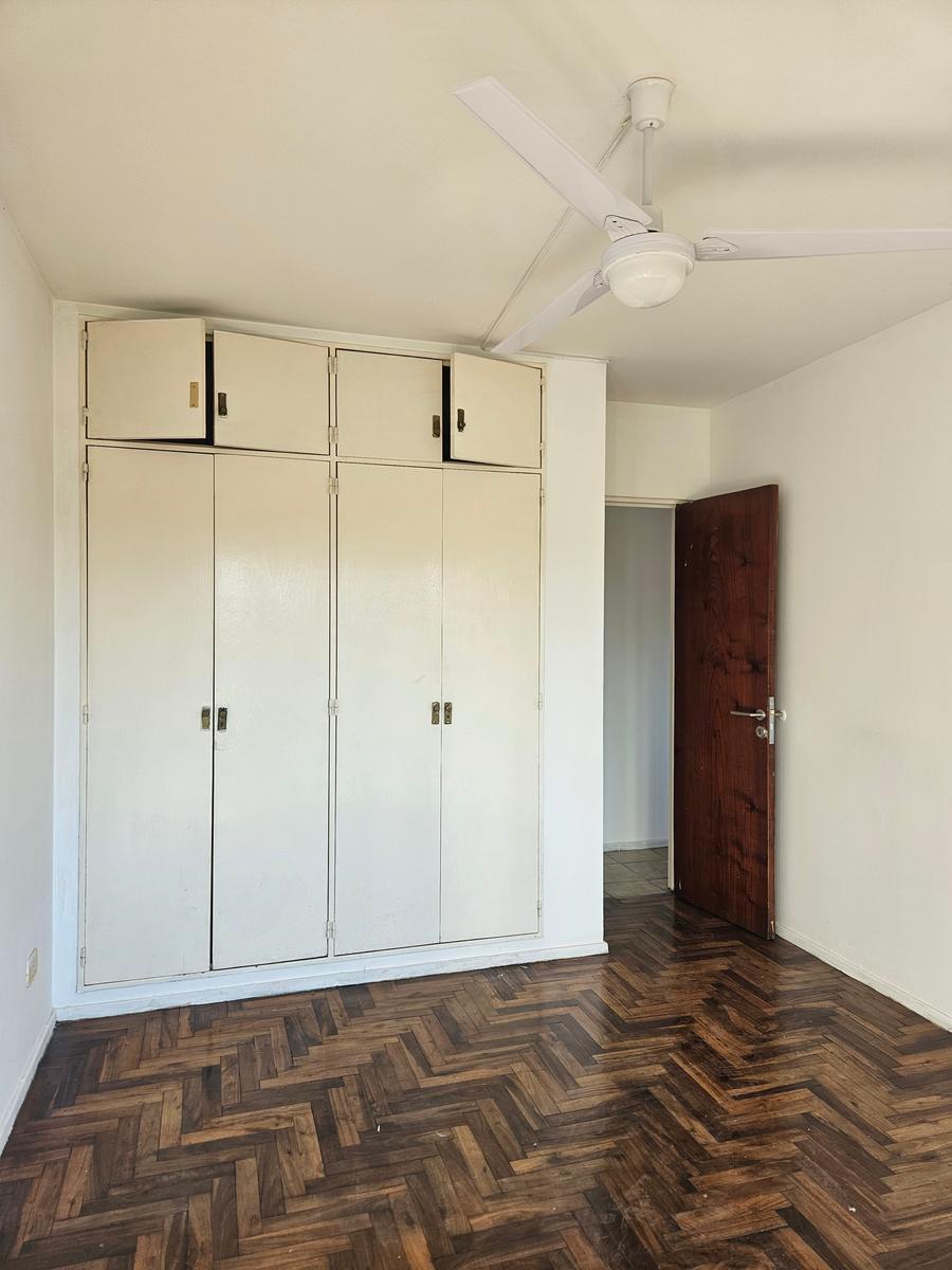 Hermoso y Luminoso 3 Ambientes Sobre La Av Directorio, Piso Alto Muy Buenas Dimensiones y Distr 2