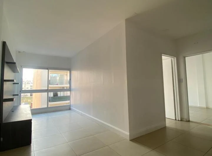 3 ambientes con cocina integrada, excelente luminosidad en pleno corazón de Almagro 1