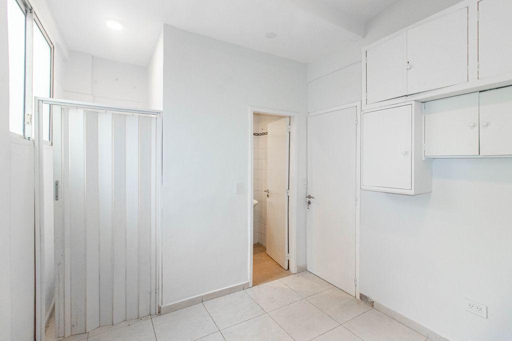 Foto de Departamento en Venta de 5 ambientes en Recoleta, imagen 3