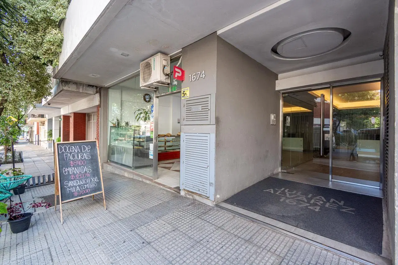 Departamento en ALQUILER en el barrio de Palermo, luminoso y amoblado 3