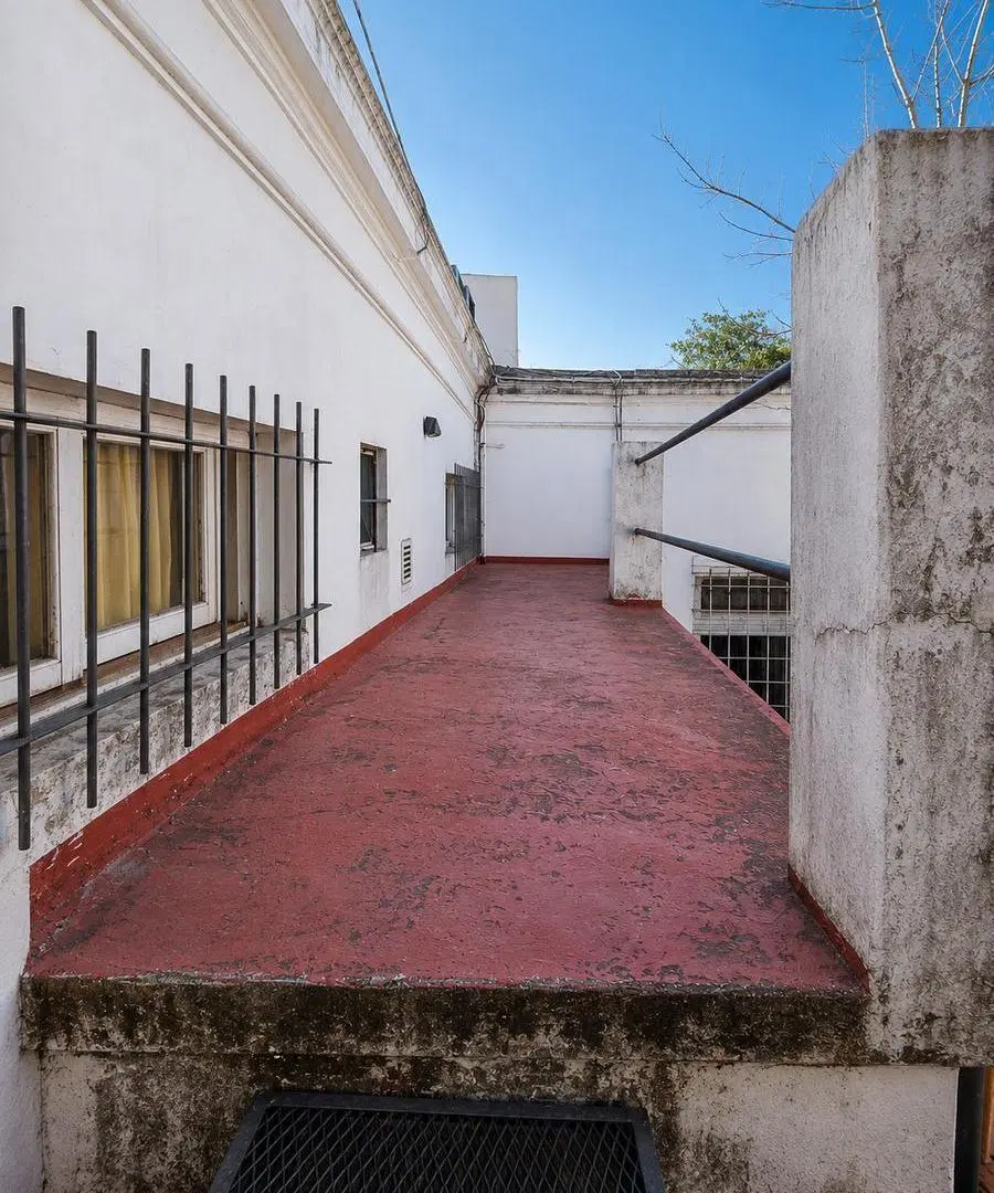 PH  en Venta de 5 ambientes con Patio y Parrilla en Chacarita 2
