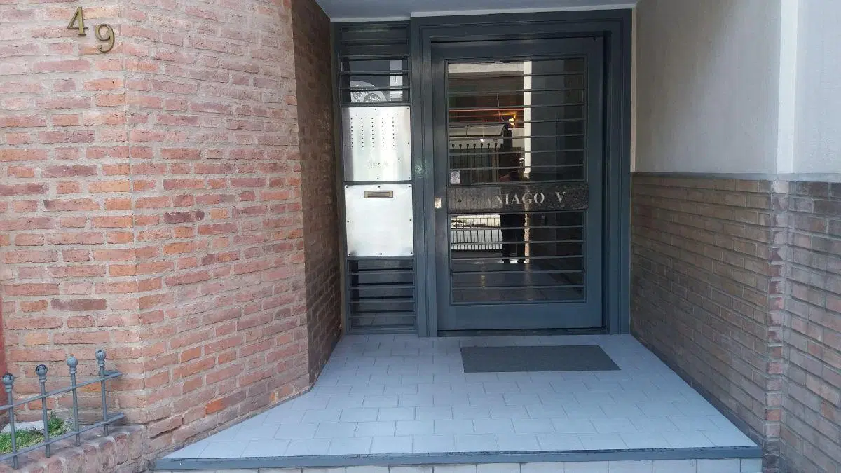 Departamento de 50 m² con 1 habitación en alquiler en Alberdi 5