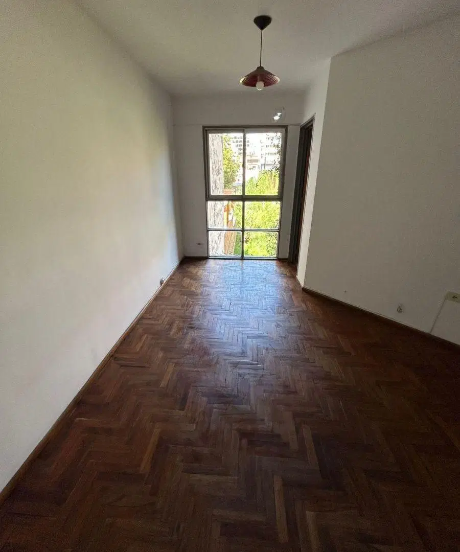 Departamento de 50 m² con 1 habitación en alquiler en Alberdi 4
