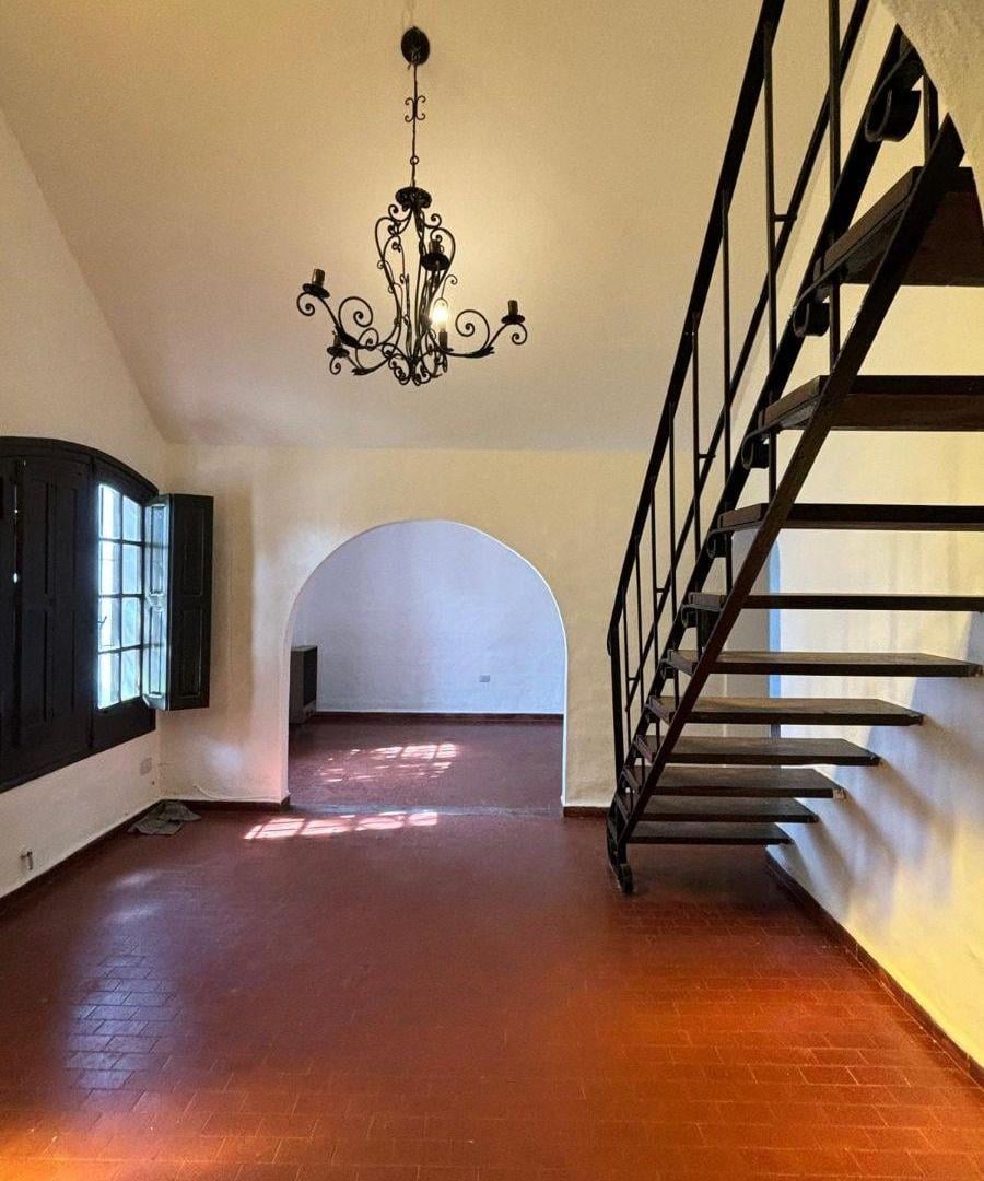Foto de Casa de 440 m² con 3 dormitorios en venta en Villa Centenario, imagen 4