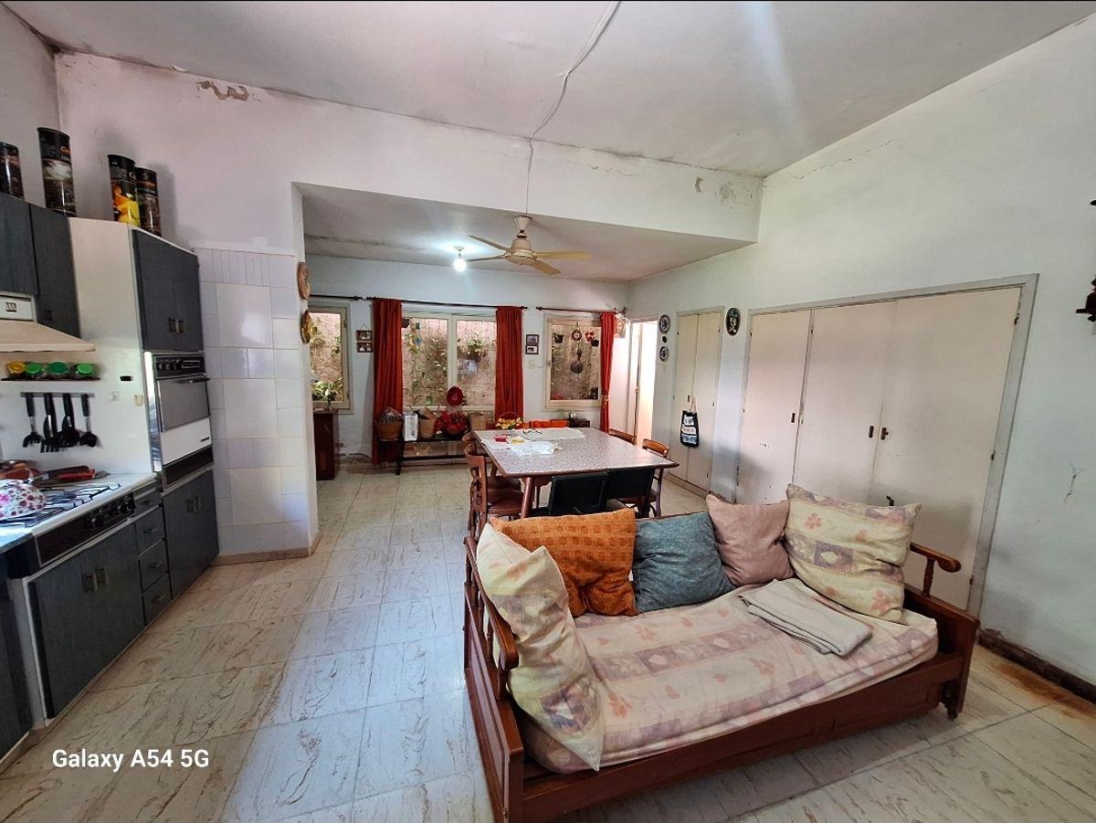 Foto de Gran casa Colonia Caroya a mts plaza Avellaneda, imagen 2