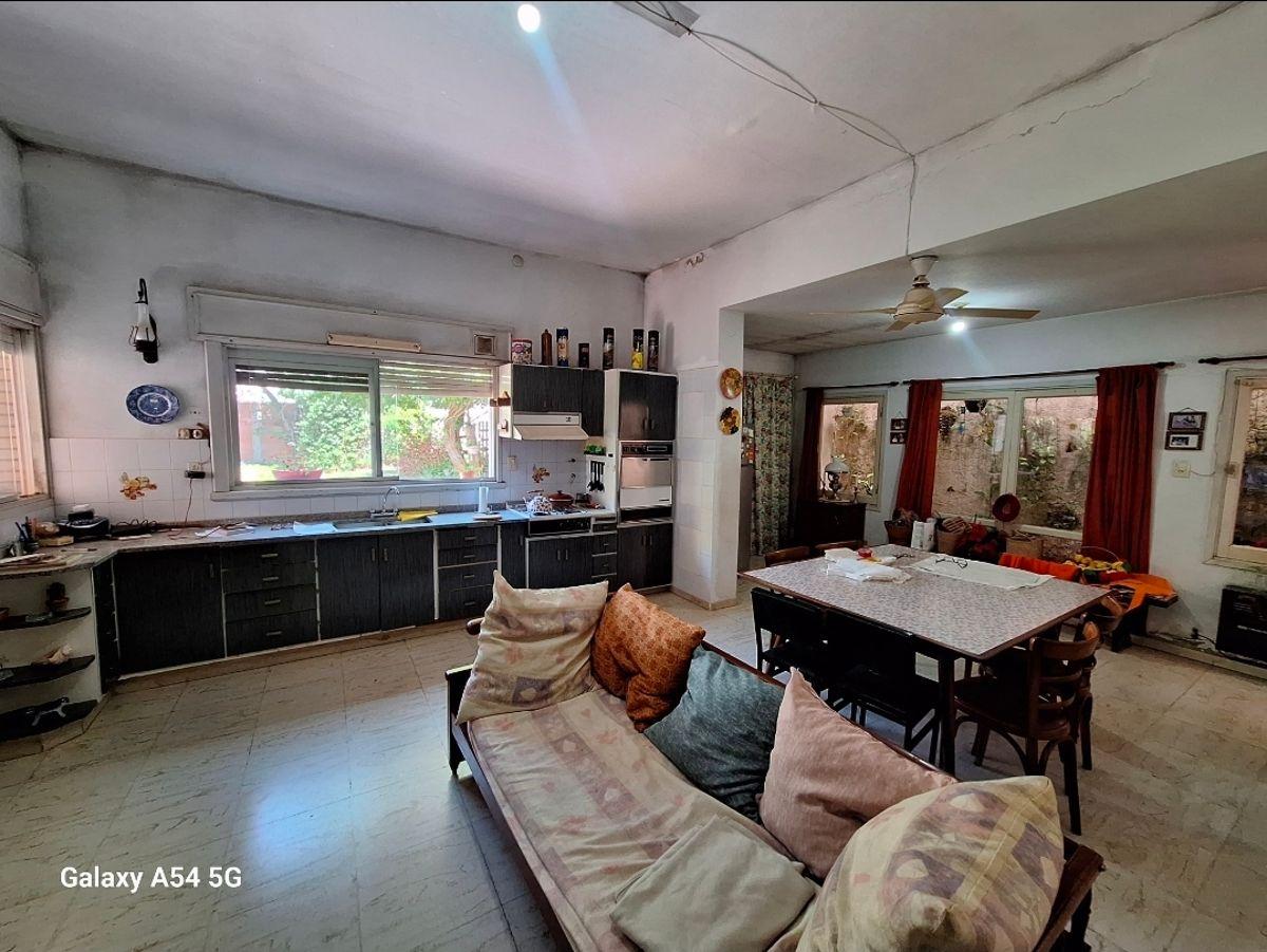 Foto de Gran casa Colonia Caroya a mts plaza Avellaneda, imagen 5