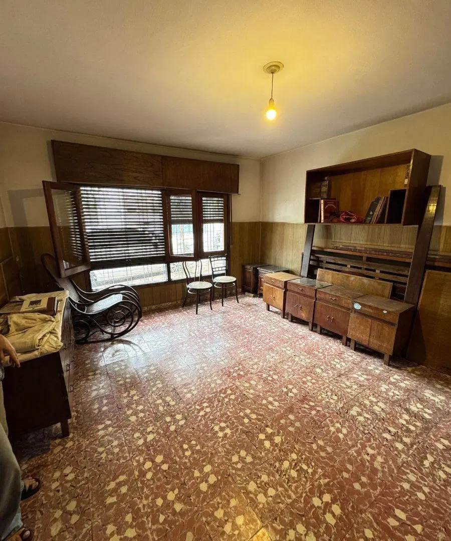 Casa de dos dormitorios muy amplios, apto grupo de estudiantes. 5