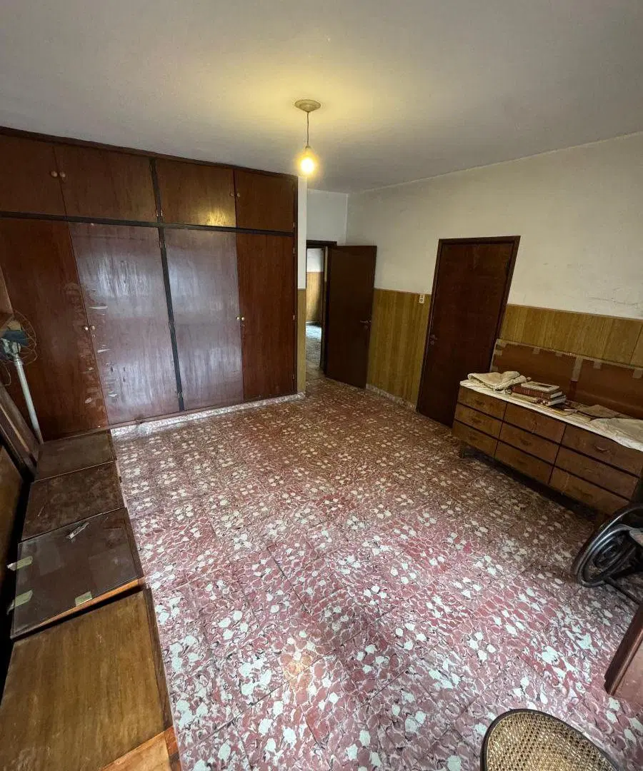 Casa de dos dormitorios muy amplios, apto grupo de estudiantes. 8