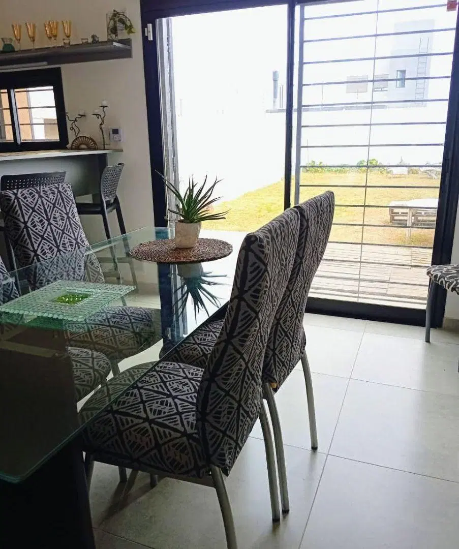 Vendo Duplex en Barrio Norte 1 de dos dormitorios, excelente calidad de consutrucción. 4