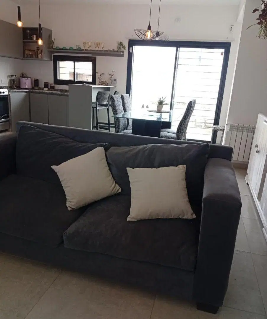Vendo Duplex en Barrio Norte 1 de dos dormitorios, excelente calidad de consutrucción. 2