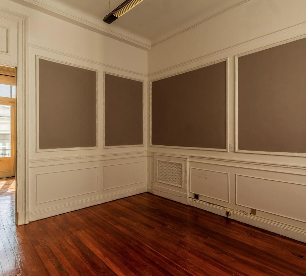Semipiso Estilo Francés - Apto Profesional - Congreso 1