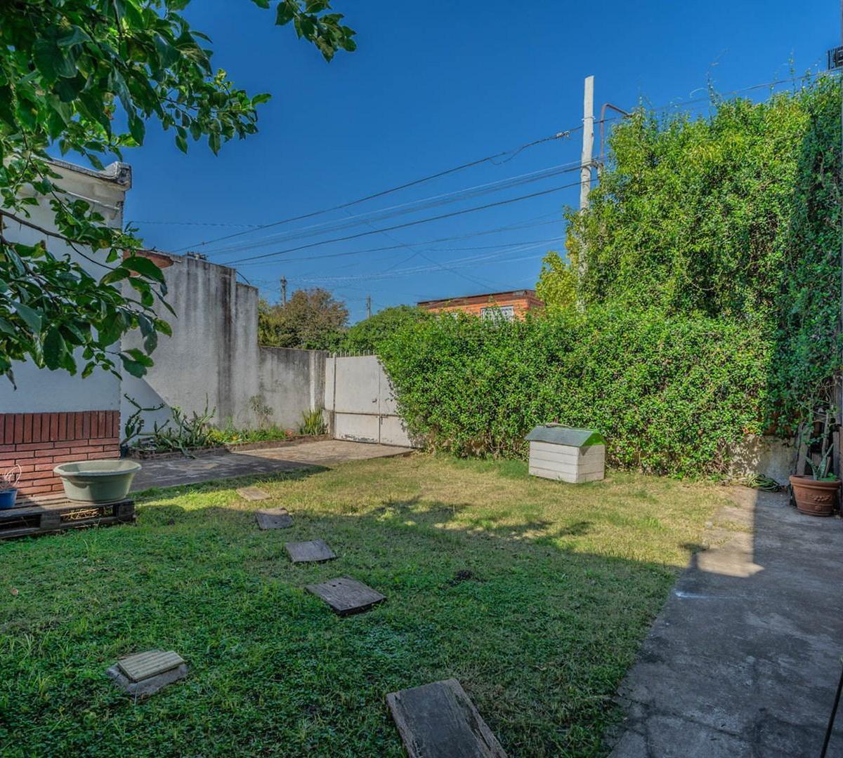 Casa - Oportunidad - Patio - 4 Ambientes - Merlo - Cochera 1